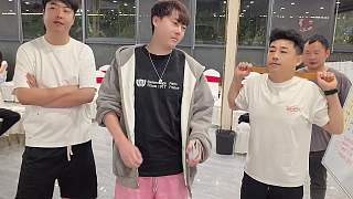 積分拍賣華子組勝出