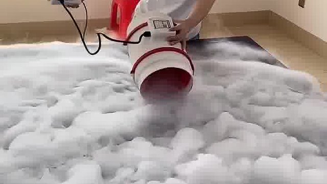 这个技术做油烟机就没那么多洗厨房的烦恼了