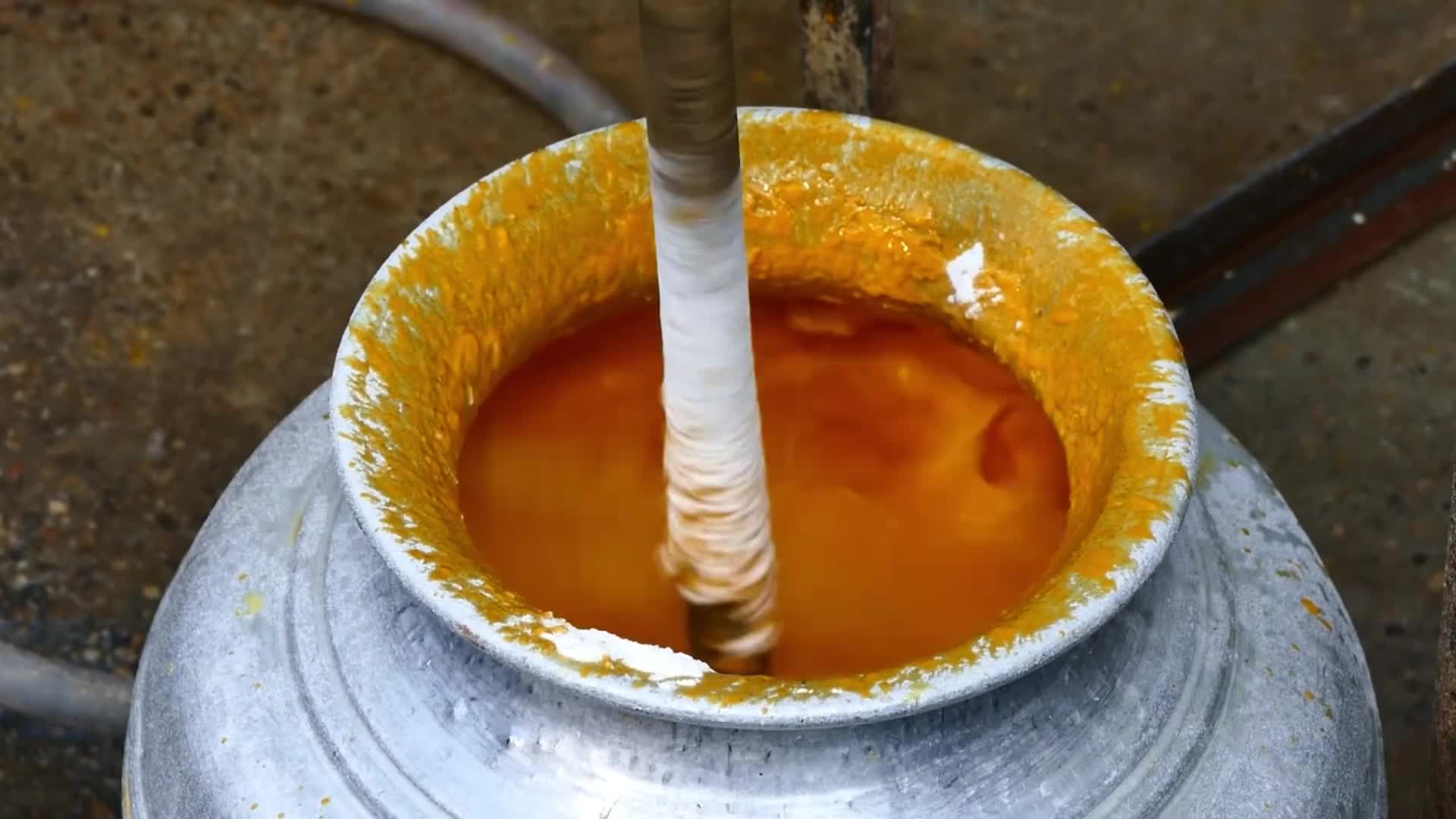 令人惊讶的印度雪糕筒制作过程