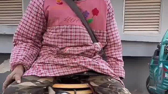 赚了啊，花两百买个二百五