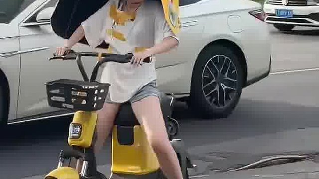 美女说的都是对的