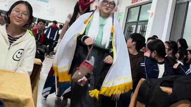 风中传来苦咸 是悔恨的气味吗