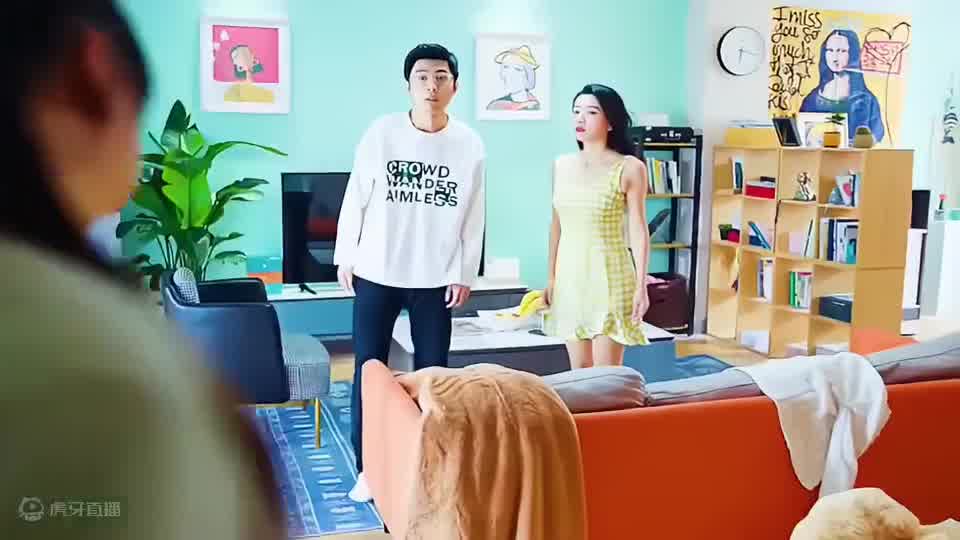 我俩都离婚了，她怎么还有我家钥匙？