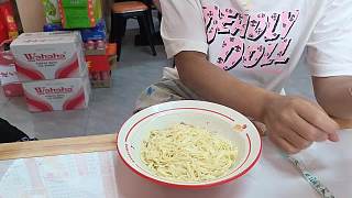 嘗食物直呼太咸難下咽