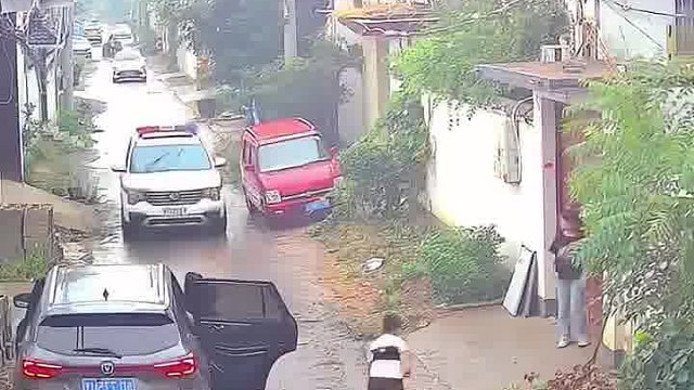 都到家了，还追来了