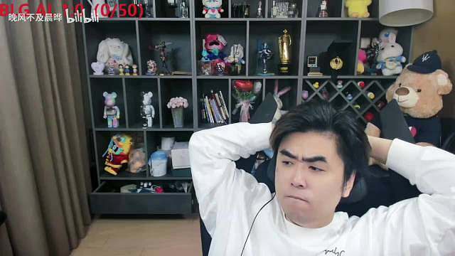 当BLG 1:0 AL时，朱开锐评跟BLG打乱战宇宙上没人打得过，都在喷Hope，难道野辅问题不大吗