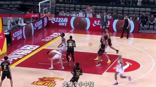 原来本土球员也能这样打球！ 贺希宁季后赛首战狂轰32分！现在已经练到能在CBA打出辗压级表现了