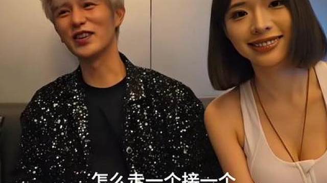 “逢年过节一定要来直播间证明自己很清白！！”