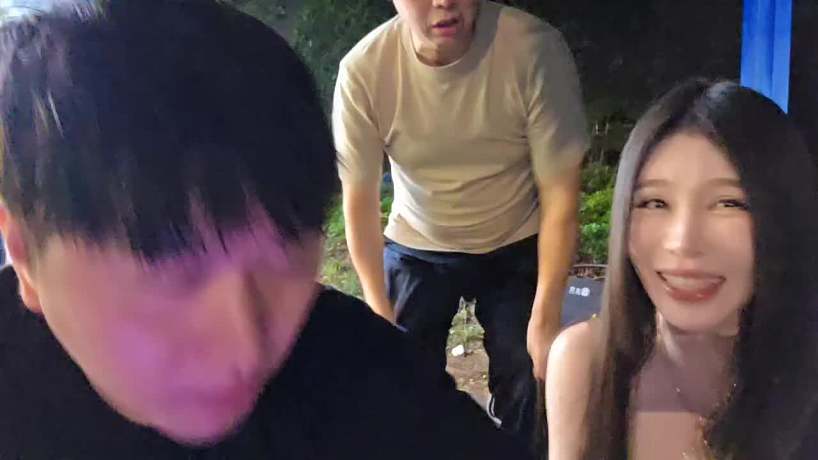 皮卡丘自曝與女友同居多年
