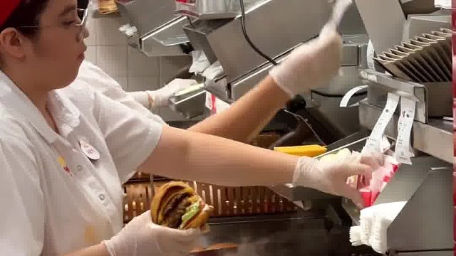 美国洛杉矶最牛B的汉堡是怎样的