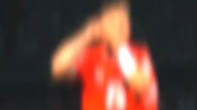 足球