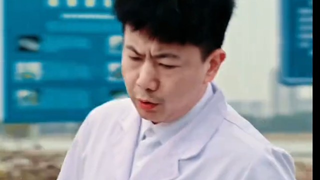  专治海王buff叠满，落魄赎罪名场面越看越解气 #嘿前任们#二牛新剧刚上线就道歉