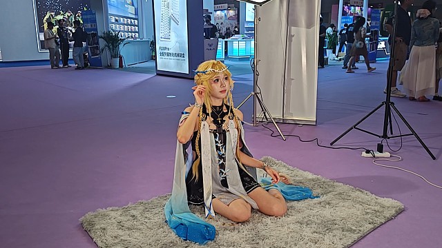 这漫展小姐姐太漂亮了