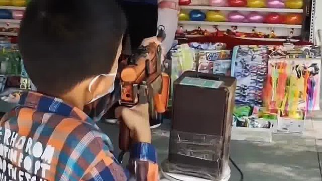 你在这卡bug呢？