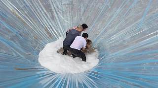 積水坑攀爬屢敗終繩脫困