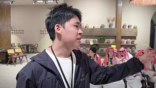 服務(wù)員丟棄盒飯扣大分