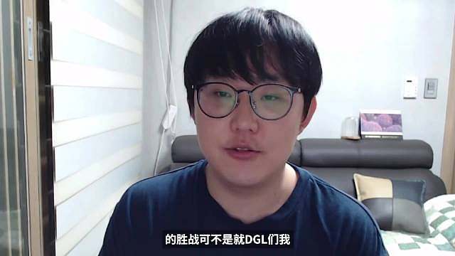 Karsa、Imp给TES、LGD应援

Karsa：今天来帮滔搏加油，希望滔搏在淘汰赛阶段也能继续