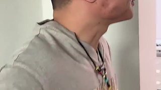 身為老板老搶00后員工零食，該當(dāng)何罪？