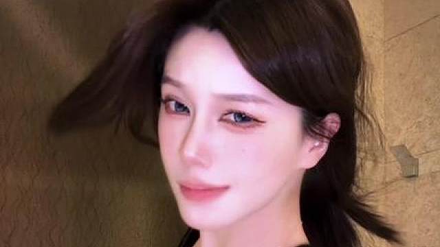 是不是有点暧昧了…
