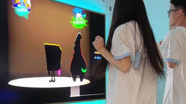 跟海绵宝宝一起跳舞