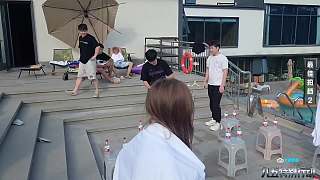 水槍誤觸意外走火瞬間