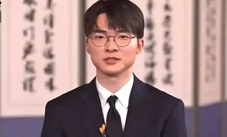 夸張！就在今天大家非常熟悉的Faker奶奶被死亡威脅，一篇揚(yáng)言要?dú)⒑β殬I(yè)電競選手李相赫（游戲ID：F
