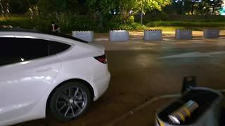 南方與六子爭(zhēng)論車輛售后問題
