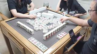 幽默調(diào)侃不會玩麻將沒腦子