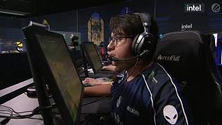 TL得分選手興奮握拳慶祝