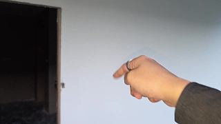 音響故障引發(fā)幽默吐槽逗樂觀眾