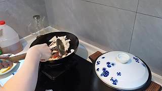 剛子聊起沒刷牙忍受蒜味