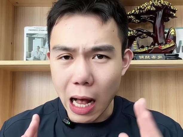 NBA總決賽 尼克斯面對馬刺 夢想是吧 末節(jié)有點說法啊哈哈哈 來吧兄弟們。今天繼續(xù)聊聊NBA總決賽尼克斯面對馬刺的G1