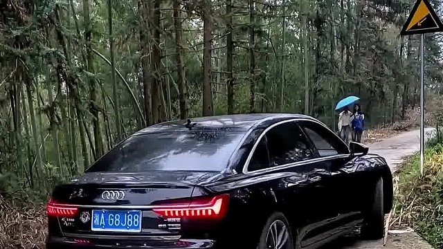有的车娇生惯养，恨不得拿绳子包起来，其实就是征战沙场的玩具！