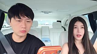 愛人離別流露不舍情緒