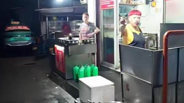 三姐妹心心念念的帕尼尼