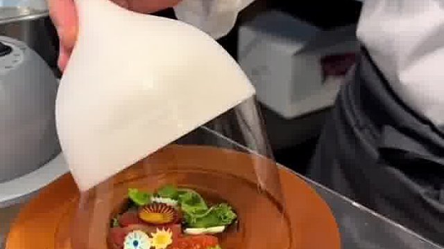 不知道这道菜味道如何，反正看起来挺有趣的