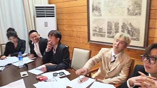 熱情邀約粉絲參與麻將局