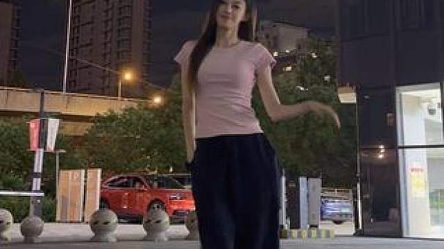 所以这个为啥叫后裔舞 谁能帮我解释下。。