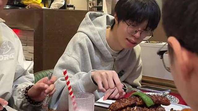 抵达伦敦一餐