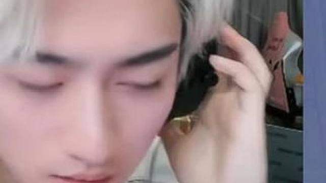 赢了不一定重回巅峰，但是输了肯定跌落谷底，赌不起