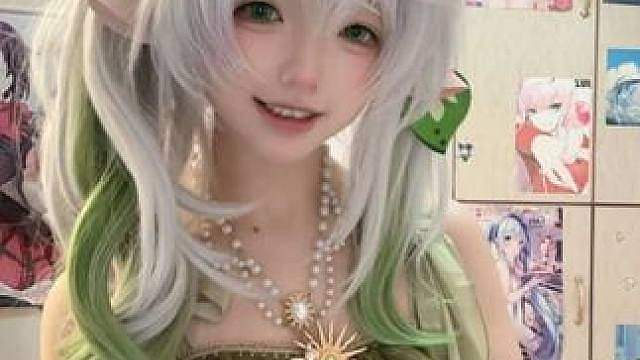 初次见面，我已经关注你很久了，我叫纳西妲。