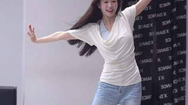 夏日就要跳shake it！