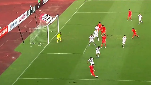 读秒破门！贺一然头球绝杀，U23国足1:0拿下塔吉克斯坦 #中超 #中国足球