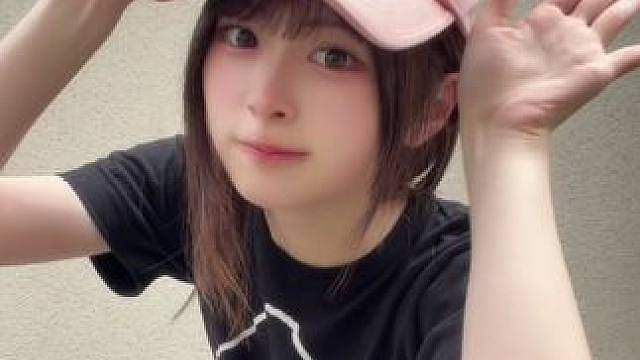 跳了樱坂46的《Lonesome rabbit》