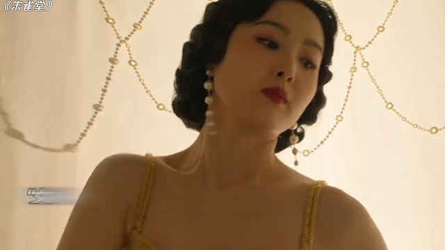 女孩不听老板劝告,最终被制成尸儡!