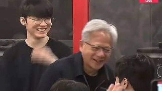 Peyz这回糗大了 呆萌反应害两位大佬爆笑 Faker实在笑到停不了