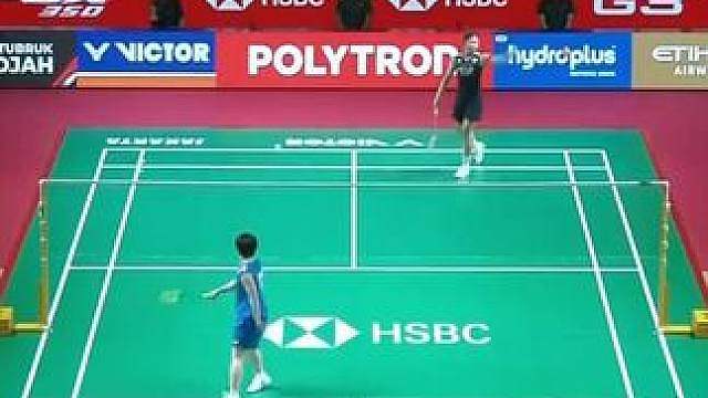 安洗莹全面压制，2-0战胜山口茜夺赛季第五冠!