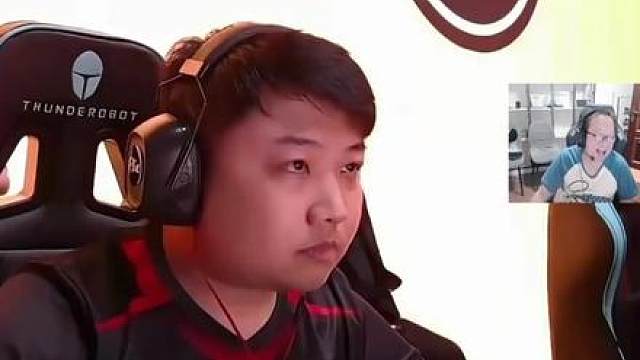 绝迹三段笑