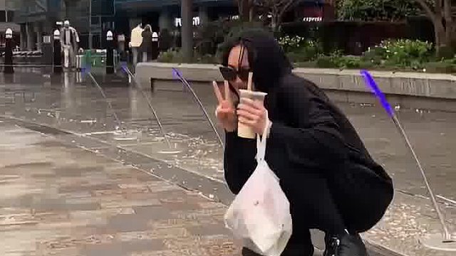 浇你身上就老实了！