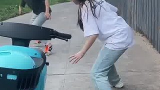 這次好像聰明一回了。